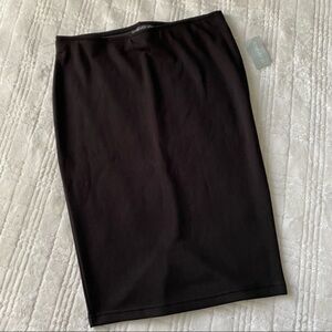 Black pencil skirt​